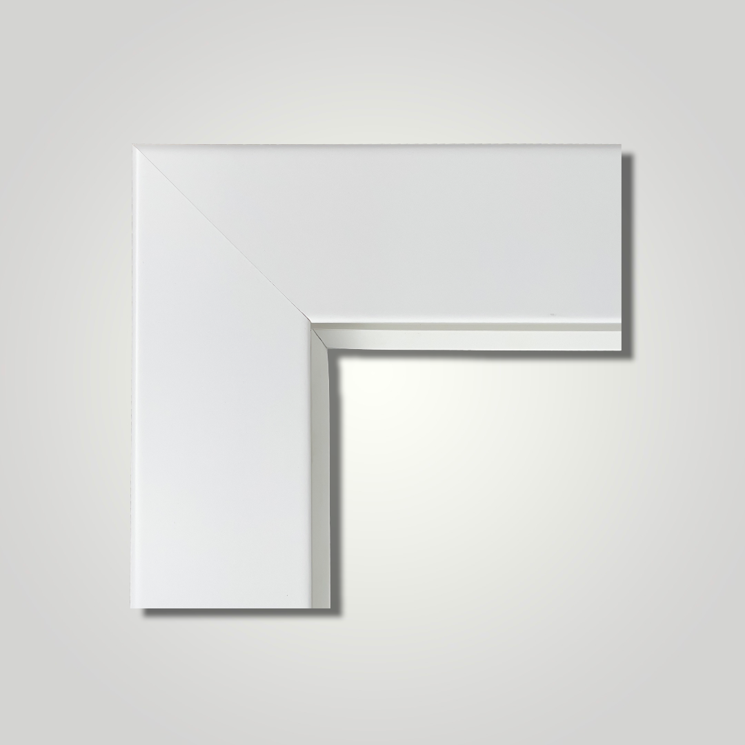 Zimmertür mit Zarge ohne Schlüssellochbohrung brillant-weiß modern mit 4 Rillen Designkante - Modell Designtür Q43