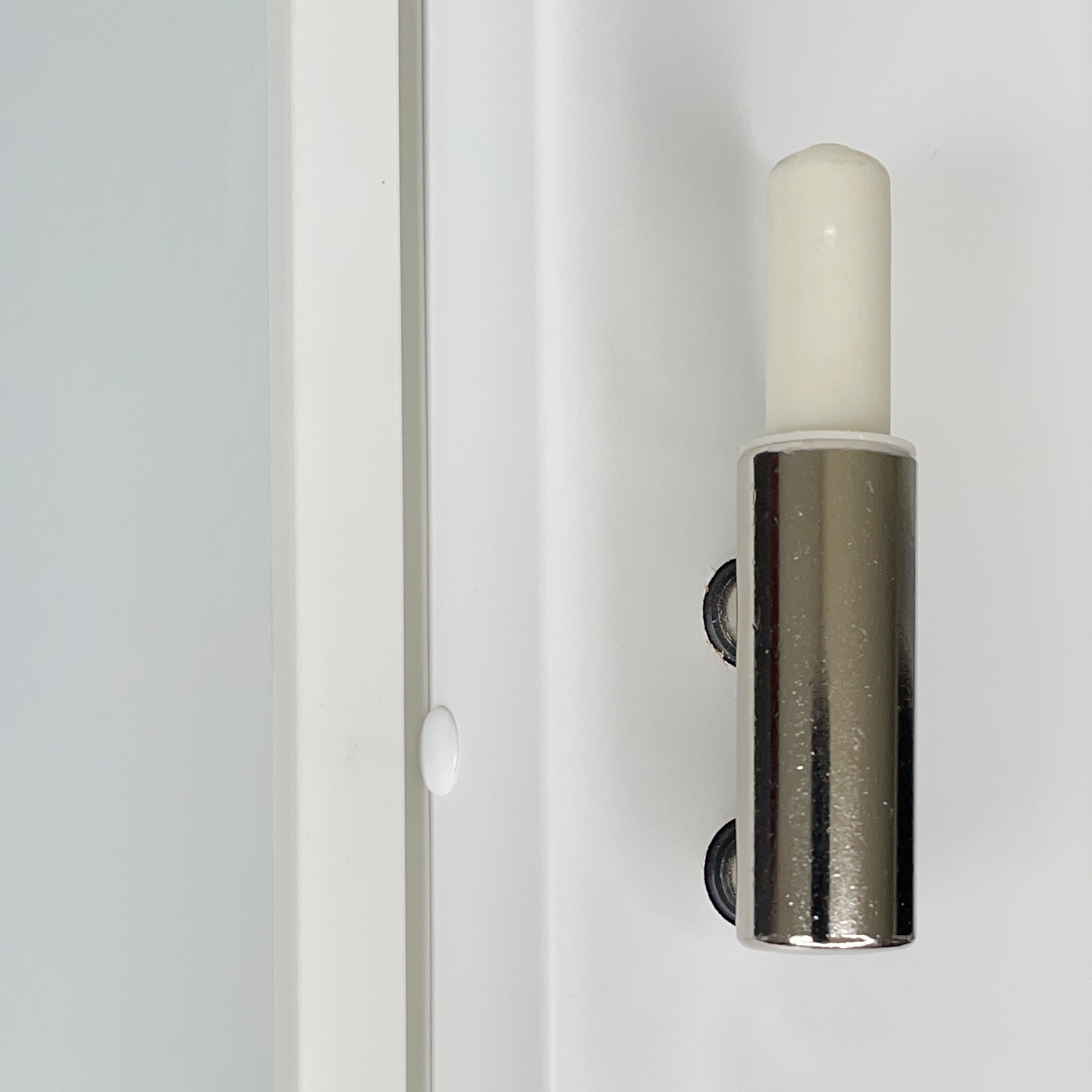 Zimmertür mit Zarge und Lichtausschnitt brillant-weiß 4 Rillen Designkante - Modell Designtür Q43LAS